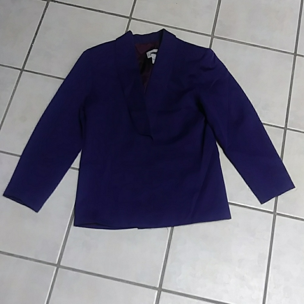 5 for $10 Stunning Purple 80s Vintage Blazer